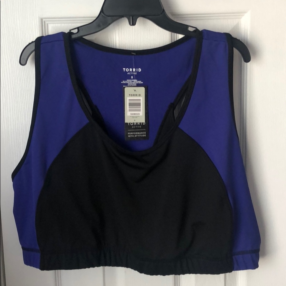 Torrid 5x blue and black light sports bra NWT